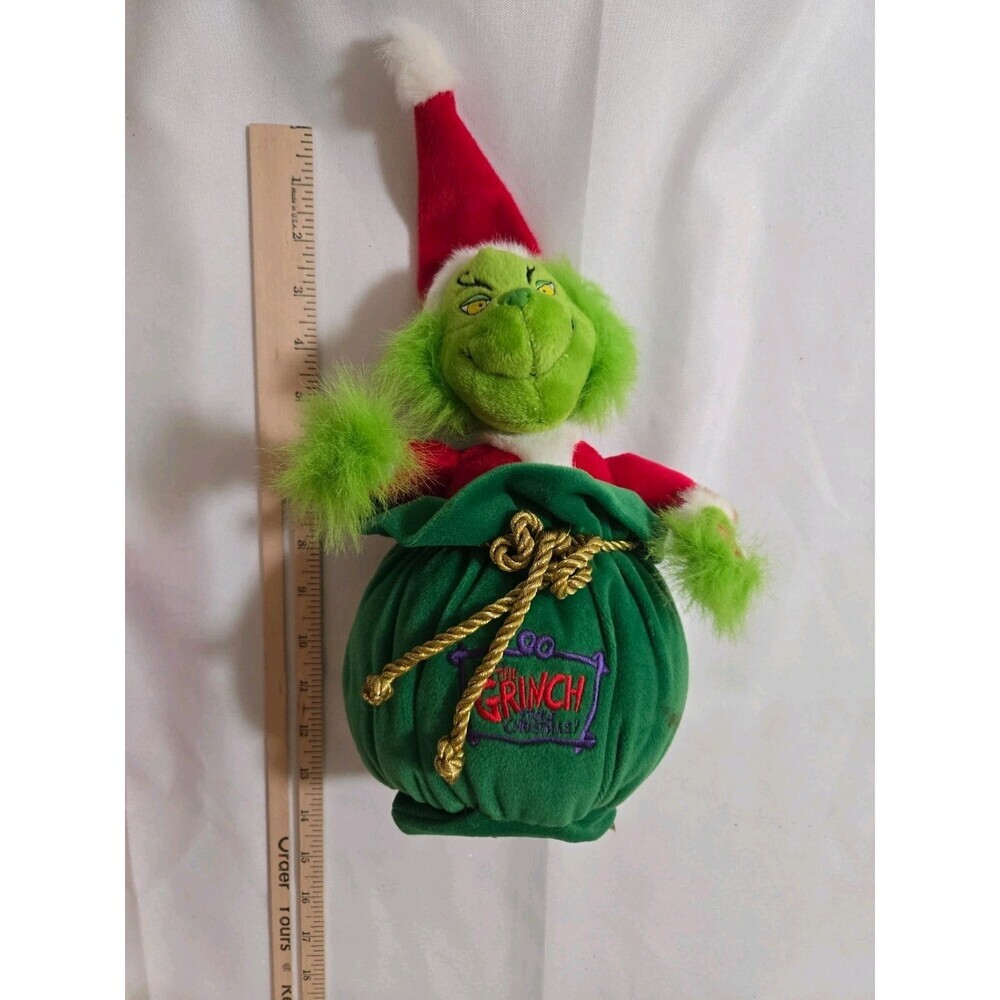How the Grinch Stole Christmas Animated 10" Singing Decoration "Does Not Move"